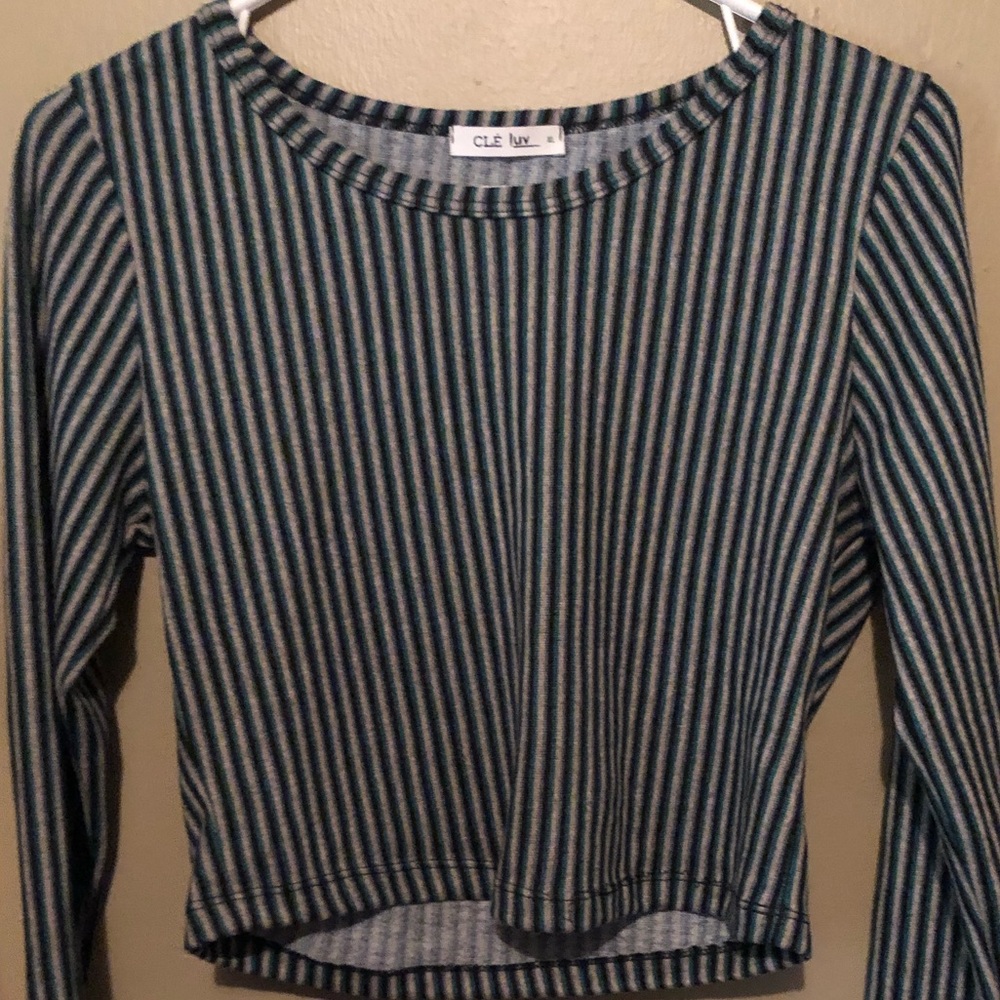 Multi colored crop shirt